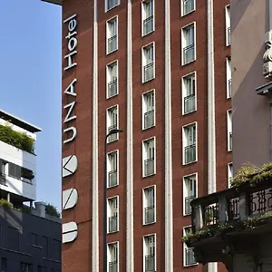 hotellátogatás