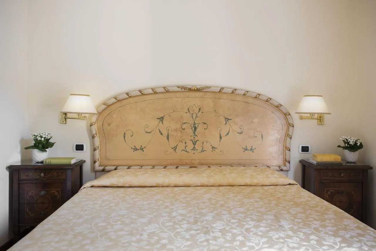 Hotel Parma E Oriente Wellness & Spa 몬테카티니테르메 4*,